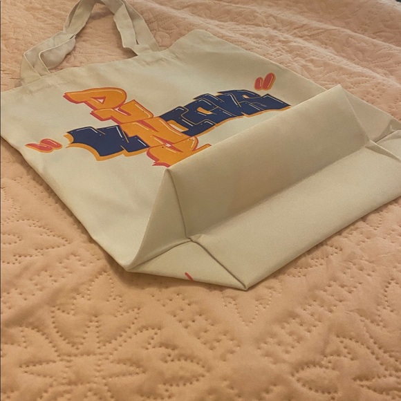 OFFICIAL Dunkin’ Donuts x New York Knicks MADSTEEZ Tote Bag - RARE - Picture 4 of 6